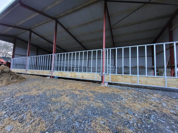 Horse Feed Barrier