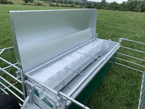 Large Lamb Creep Feeder