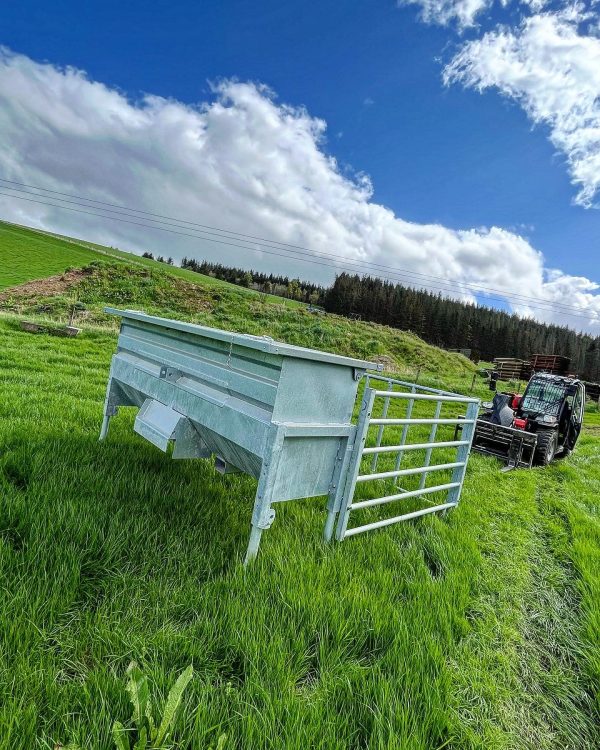 Calf Creep Feeder